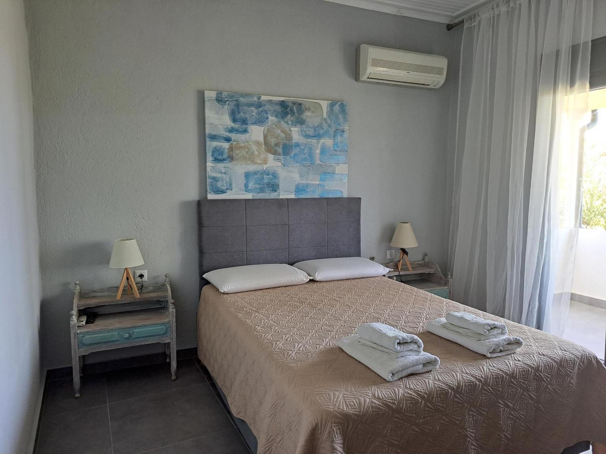 Marema 1 Apartment Kompoi ภายนอก รูปภาพ